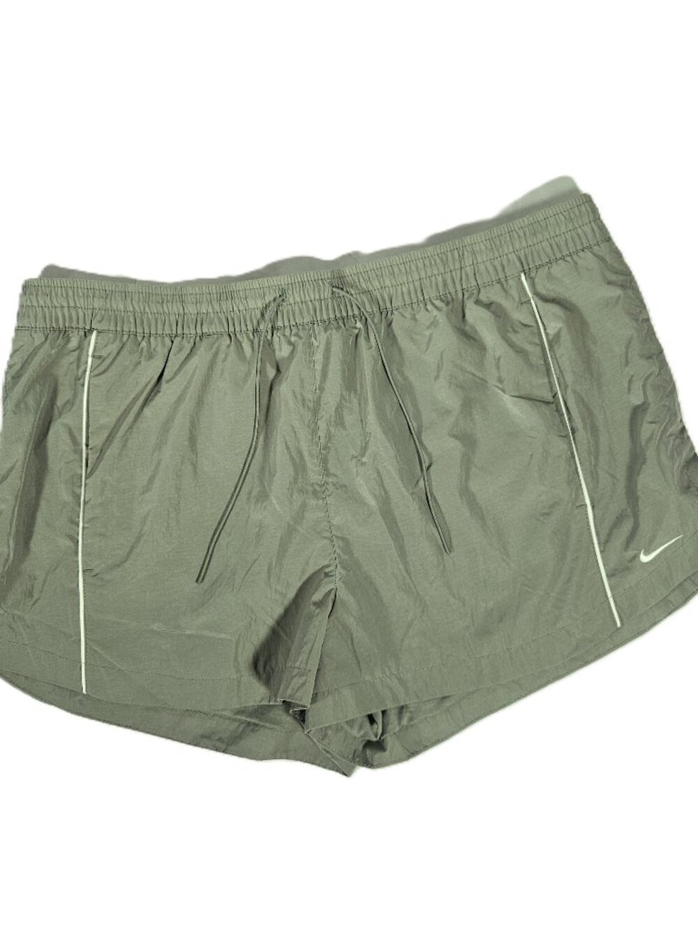 Nike 2" Shorts Green Women's Size XL Athletic